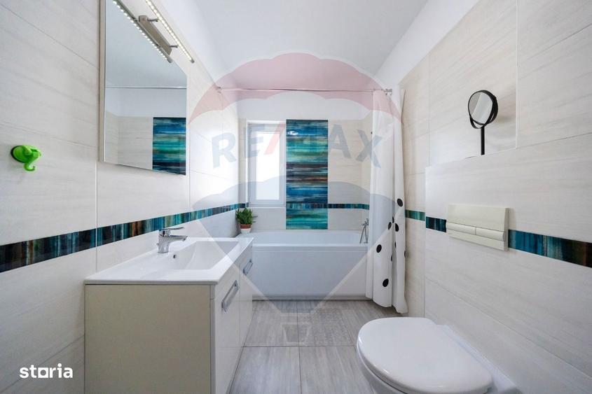 Apartament cu 2 camere decomandat, mobilat în Central