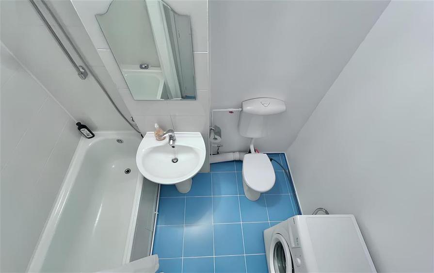 Apartament cu 2 camere decomandat, mobilat în Județean