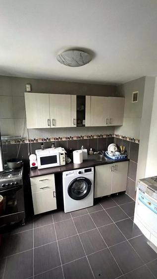Apartament cu 2 camere decomandat în Brâncoveanu