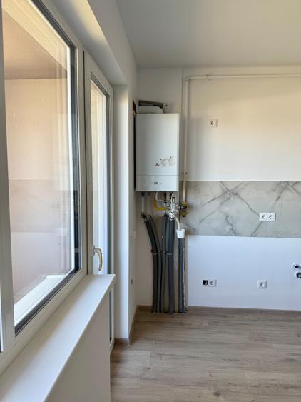 Apartament cu 2 camere semidecomandat în Florești