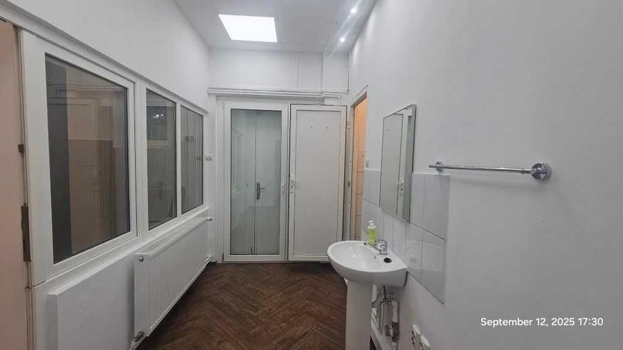 Spațiu comercial, în Titulescu