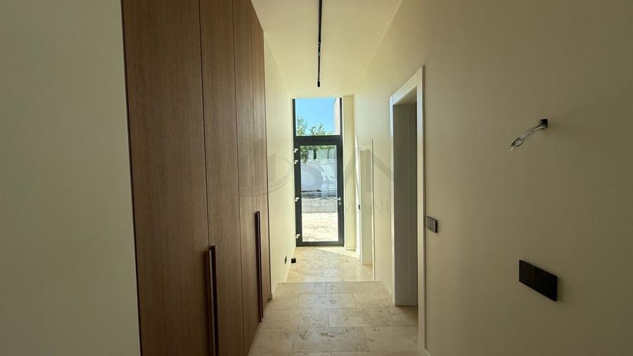Casă individuală cu 4 camere cu Teren 649 Mp în Corbeanca