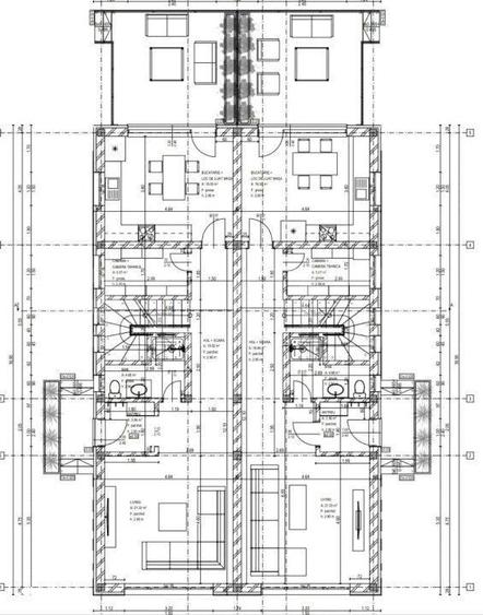 Casă cu 4 camere cu Teren 300 Mp în Central