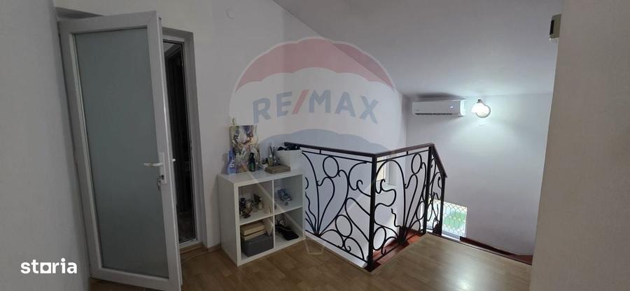 Vila cu 5 camere de vanzare in micro 3 Targoviste - 16