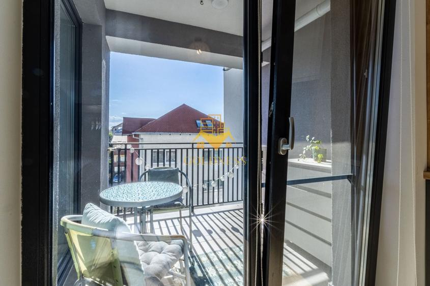 Apartament cu 3 camere semidecomandat, mobilat în Bună Ziua