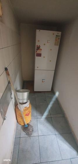 Casă cu 3 camere cu Teren 200 Mp în Central