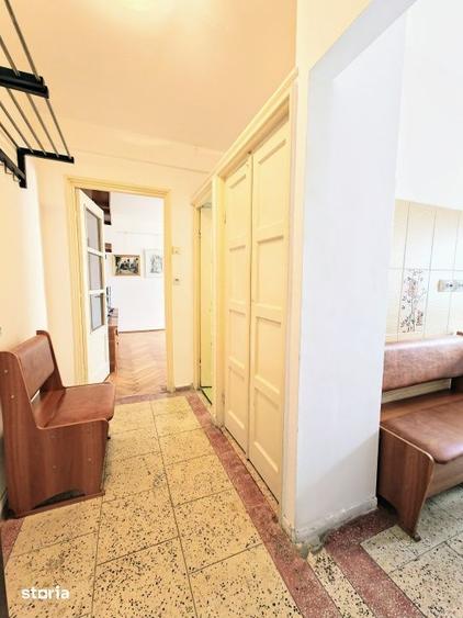 Apartament cu 2 camere, mobilat în Calea Dumbrăvii
