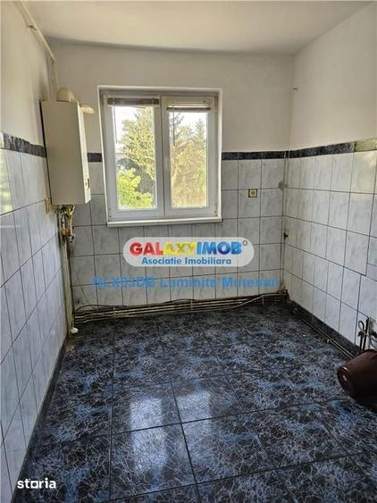 Vanzare apartamement 4 camere Targoviste Aleea Trandafirilor - 4