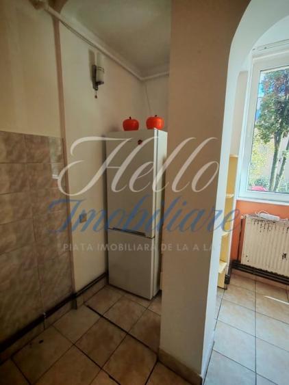 Apartament cu 2 camere decomandat în Gruia