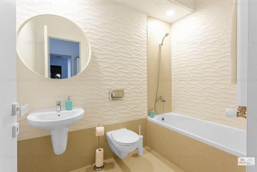 Apartament cu 3 camere decomandat în Pipera