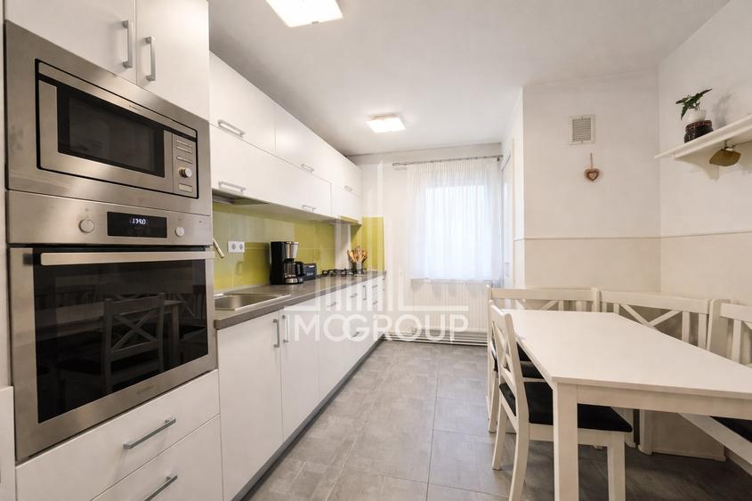 Apartament cu 3 camere decomandat, mobilat în Zorilor