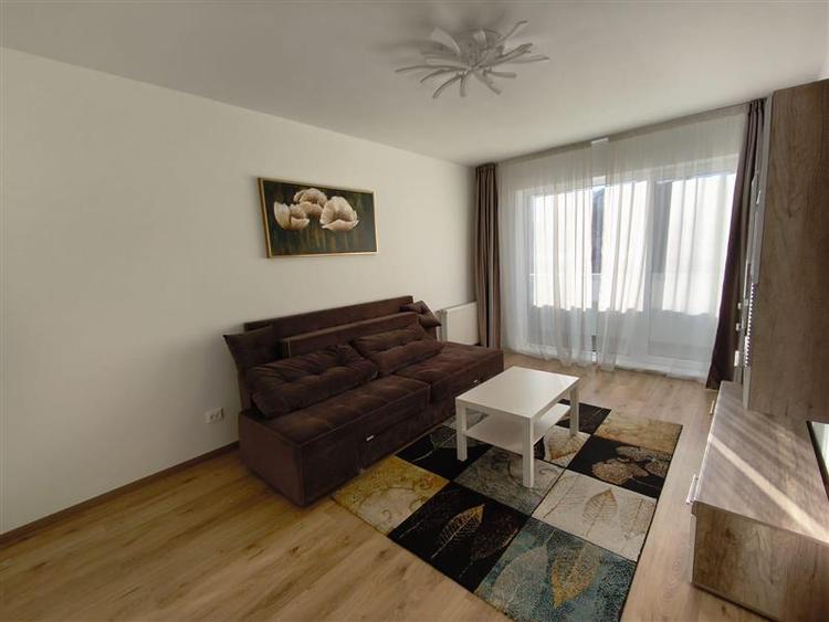 Apartament doua camere Alphaville - Intrare Racadau - 3