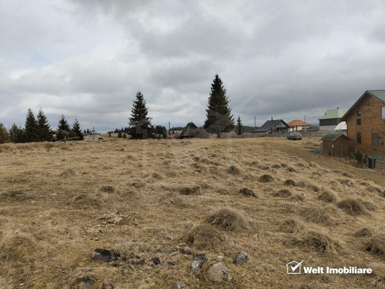 Teren Construcții intravilan de 374 mp, în Bălcești (Beliș)
