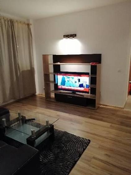 Apartament cu 3 camere în Nord-Vest