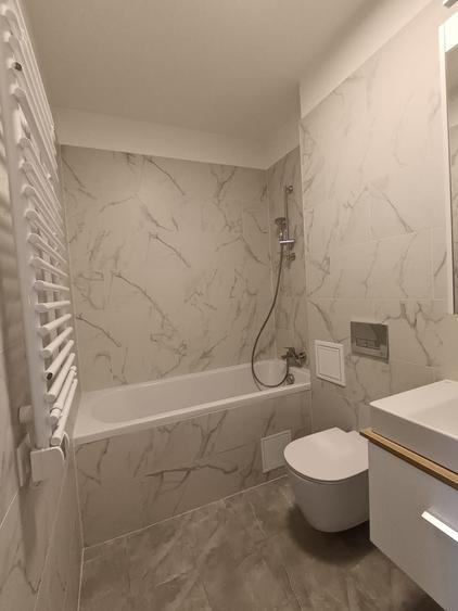 Apartament cu 3 camere decomandat în Nord