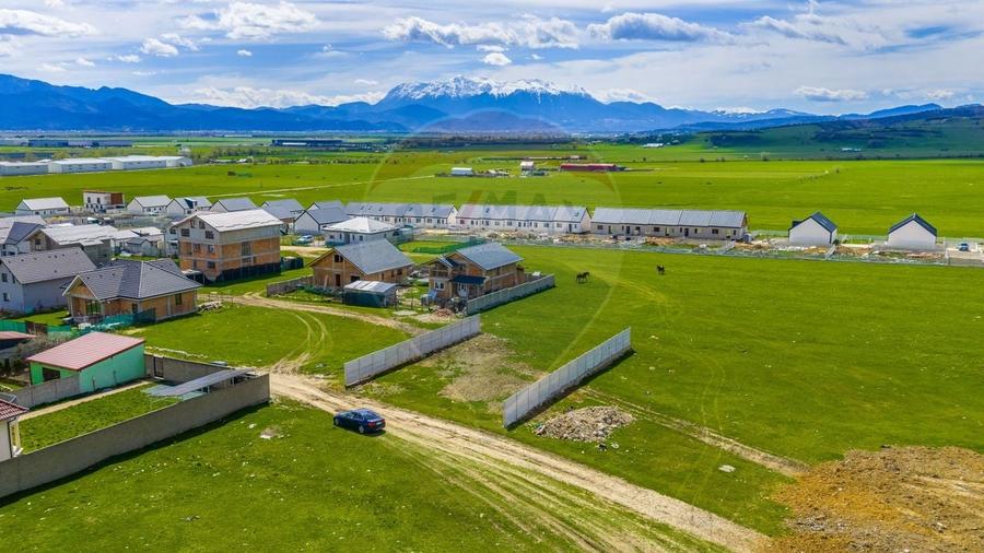 Teren Construcții intravilan de 500 mp, în Nord-Vest