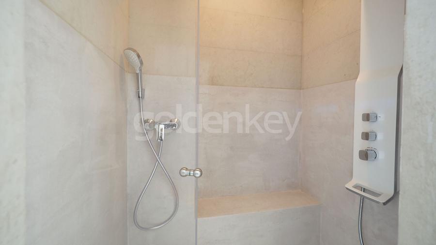 Apartament cu 4 camere semidecomandat, mobilat în Herăstrău
