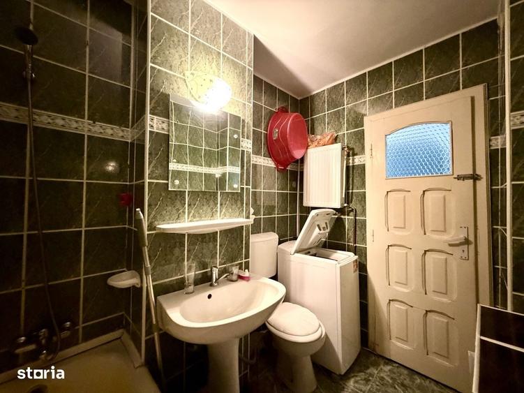 Apartament cu 2 camere decomandat în Lipovei