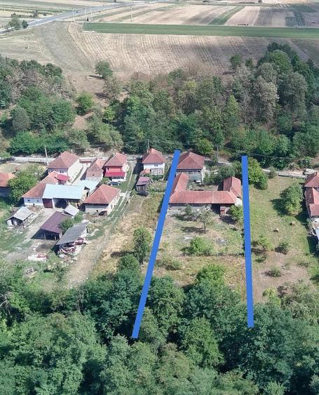 Casă cu 6 camere cu Teren 1992 Mp în Ionești