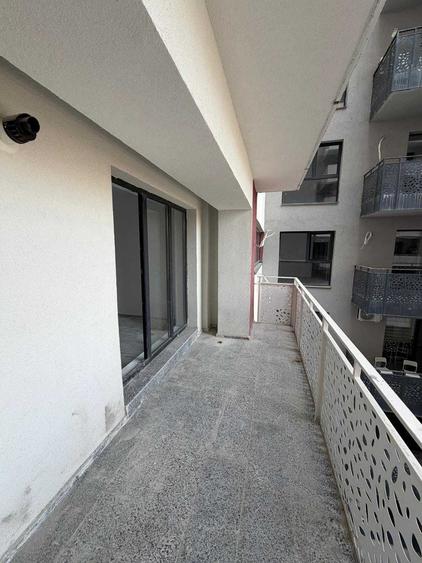 Apartament cu 2 camere decomandat în Exterior Vest