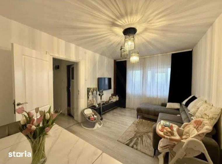 Apartament cu 2 camere decomandat în Vasile Aaron