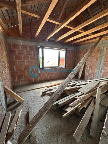 Casă individuală cu 4 camere cu Teren 600 Mp în Iordăcheanu