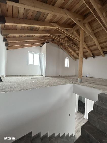 Casă cu 3 camere cu Teren 305 Mp în Ciarda Roșie
