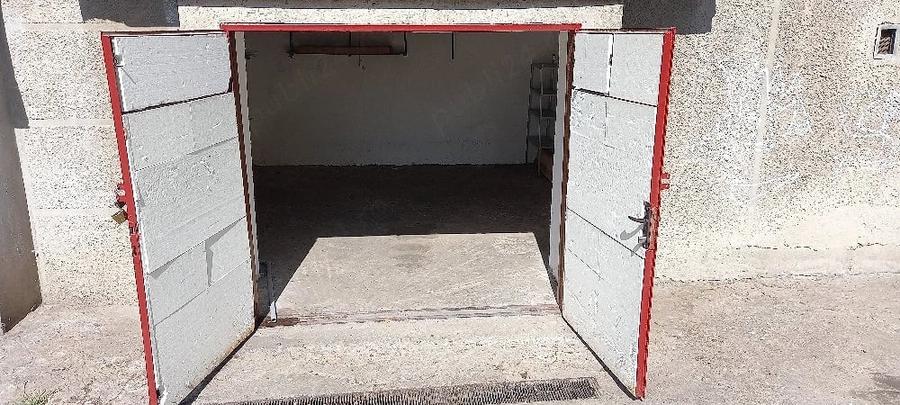Spațiu comercial, de 20 mp, în Complex Studențesc