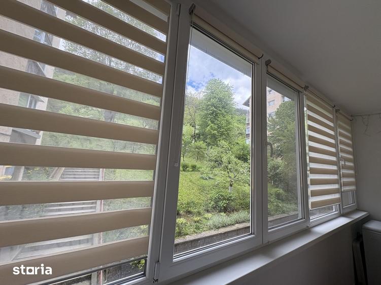 Apartament cu 3 camere decomandat în Valea Cetății