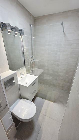 Apartament cu 2 camere decomandat, mobilat în Berceni
