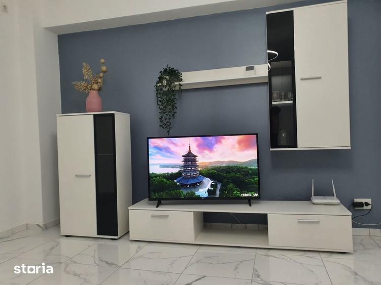 Apartament cu 2 camere decomandat, mobilat în Central