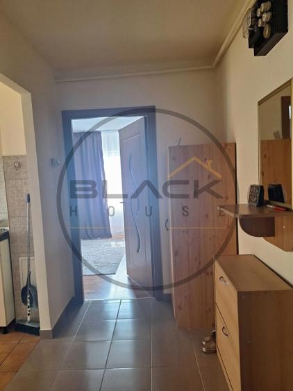Apartament cu 2 camere decomandat, mobilat în Zorilor