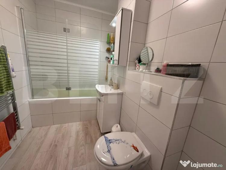 Apartament cu 2 camere decomandat, mobilat în Carpați 2