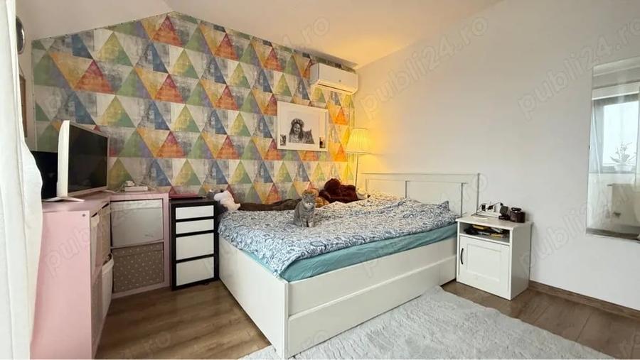 Casă cu 4 camere cu Teren 422 Mp în Samurcași