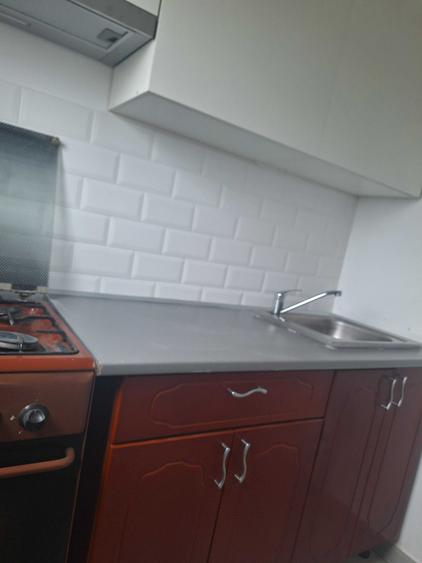 Garsonieră decomandată în Podgoria