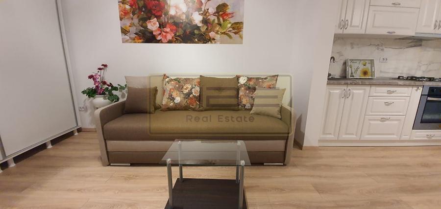 Apartament cu 2 camere semidecomandat, mobilat în Tătărași