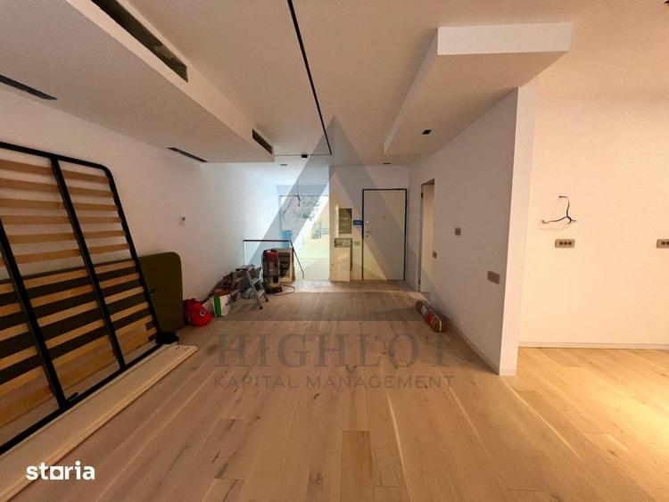 Apartament cu 3 camere, mobilat în Aviatorilor