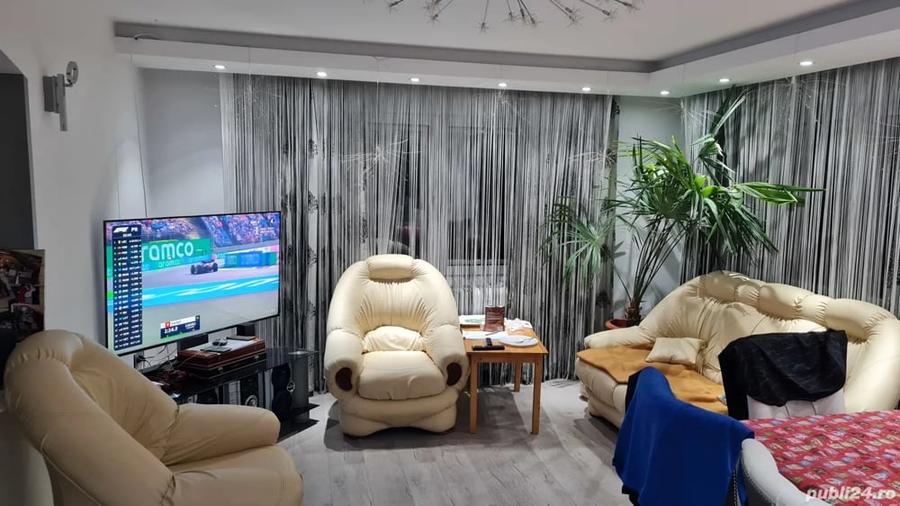 Casă cu 6 camere cu Teren 200 Mp în Valea Roșie