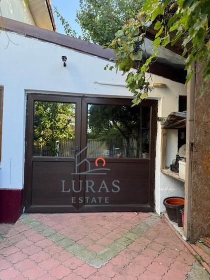 Casă individuală cu 4 camere cu Canalizare în Valu lui Traian