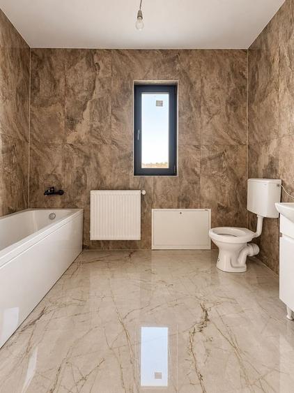 Duplex cu 4 camere cu Canalizare în Moșnița Nouă