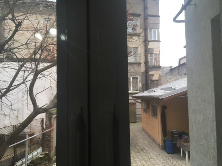 Casă individuală cu 3 camere cu Canalizare în Calea Călărașilor
