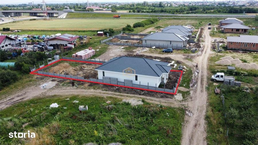 Casă cu 4 camere cu Teren 714 Mp în Burdea