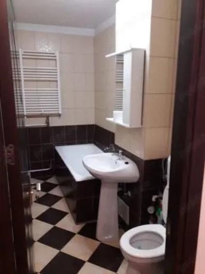 Garsonieră decomandată în Muncii