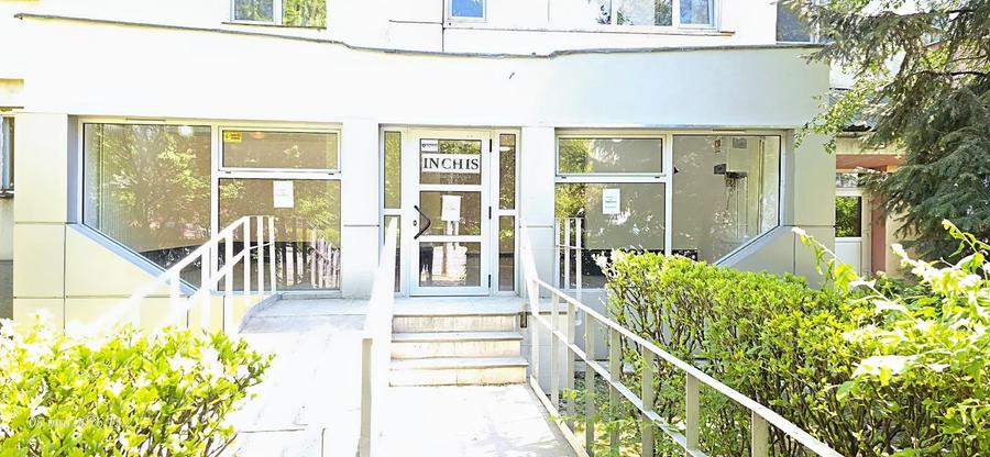 Spațiu comercial, de 100 mp, în Săsar