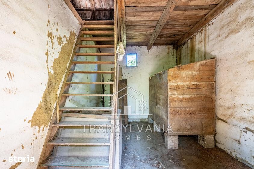 Casă cu 5 camere cu Teren 1922 Mp în Tritenii de Jos