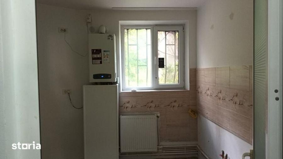 Apartament cu 3 camere în Râmnicelu