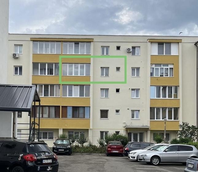 Apartament cu 3 camere decomandat în Ultracentral