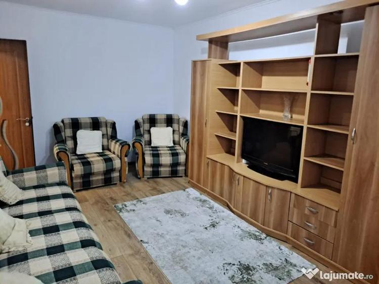 Apartament cu 2 camere decomandat în Faleza Nord