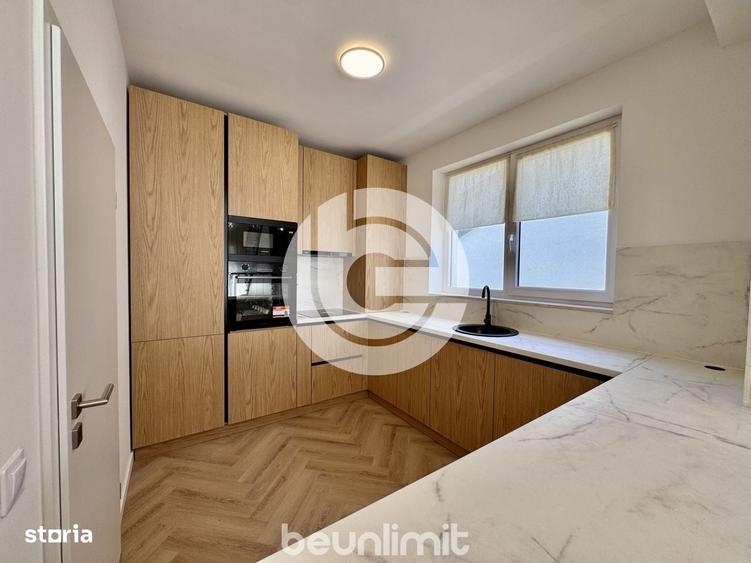 Apartament cu 4 camere în Cristian