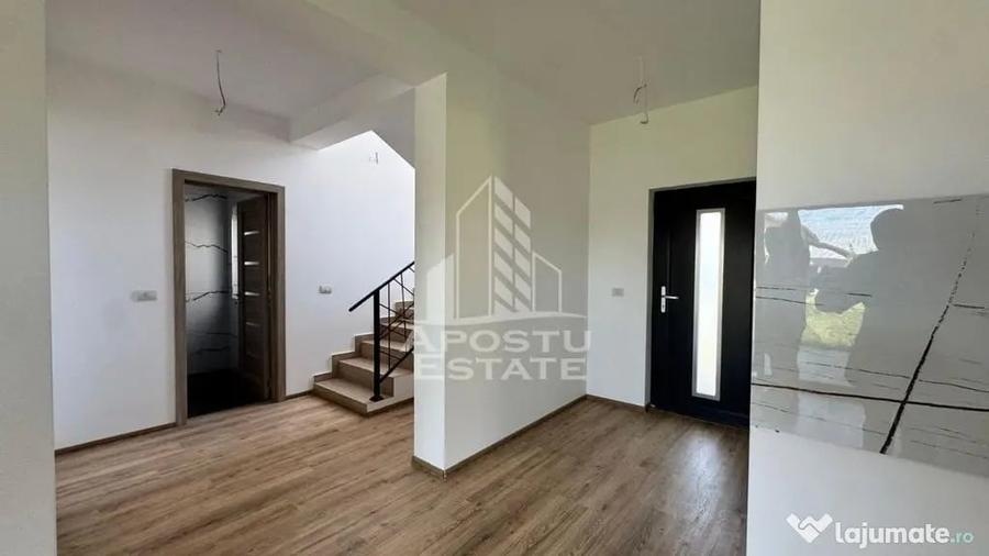 Casă cu 4 camere cu Teren 330 Mp în Beregsău Mare